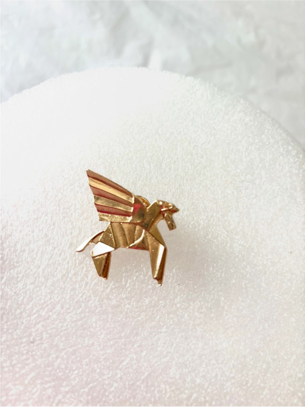 NWT Wolf & Badger Golden Pegasus Origami Pin Brooch w/ mesh bag